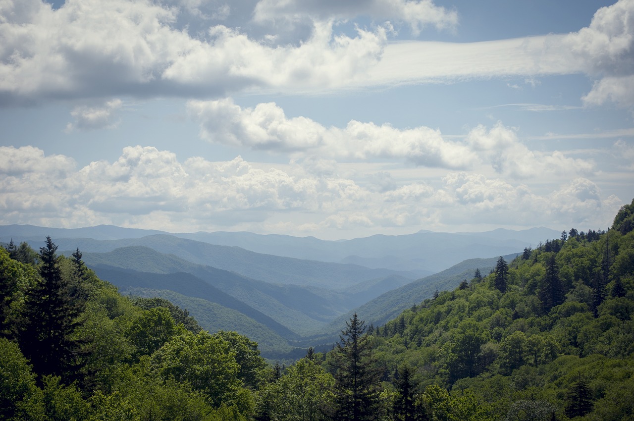 Eco-Friendly Ways to Enjoy the United States’ Great Smoky Mountains